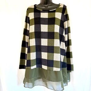 Egy California Plaid Long Sleeve Top with Sheer Hem
